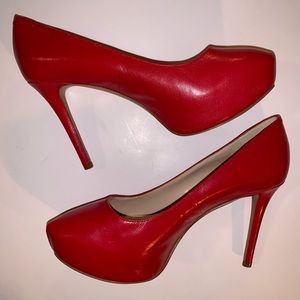 Red Juliette leather pumps